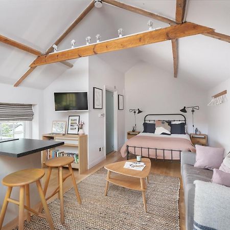 The Hayloft By Black Door Stays Bath Kültér fotó