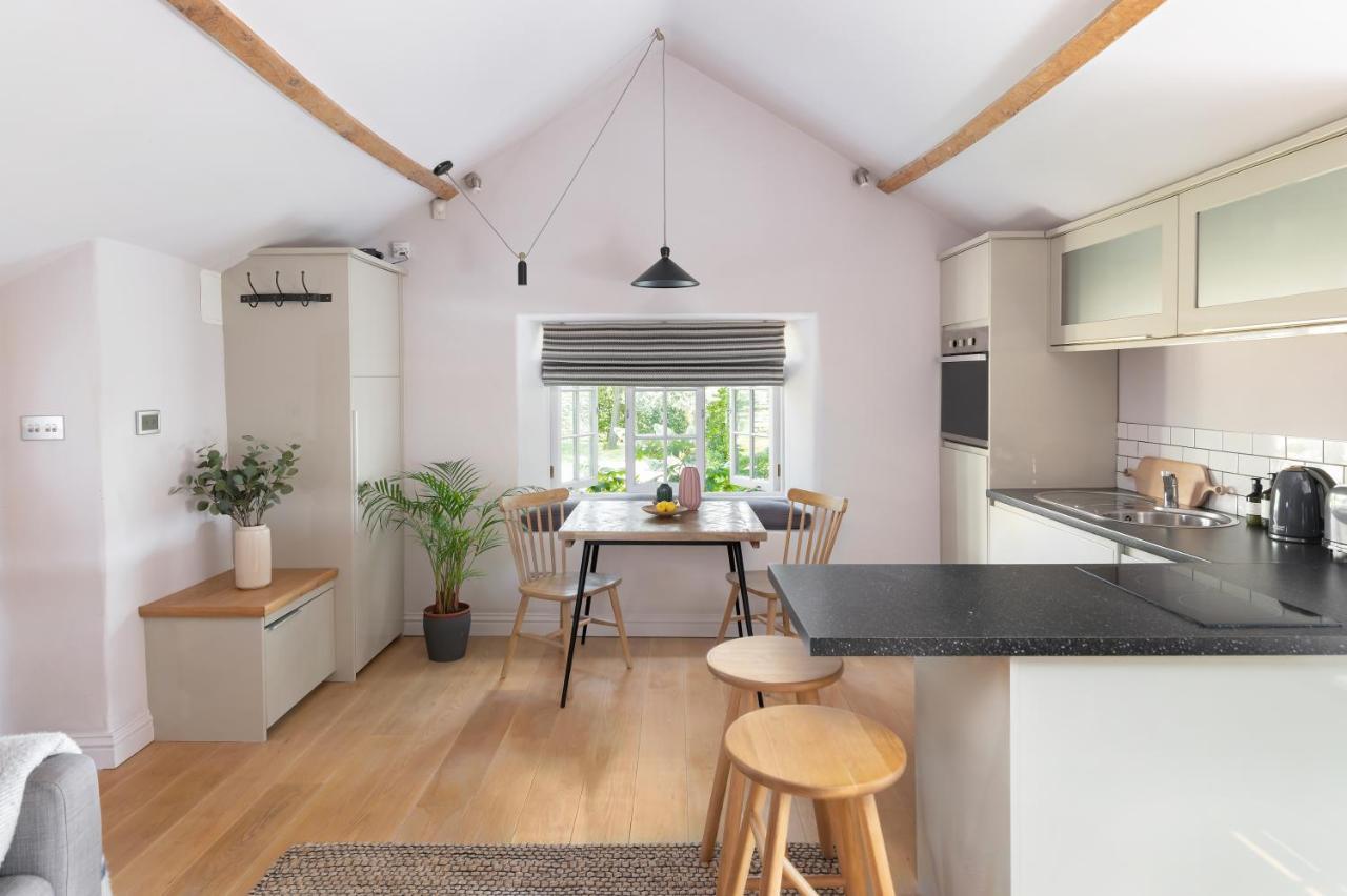 The Hayloft By Black Door Stays Bath Kültér fotó